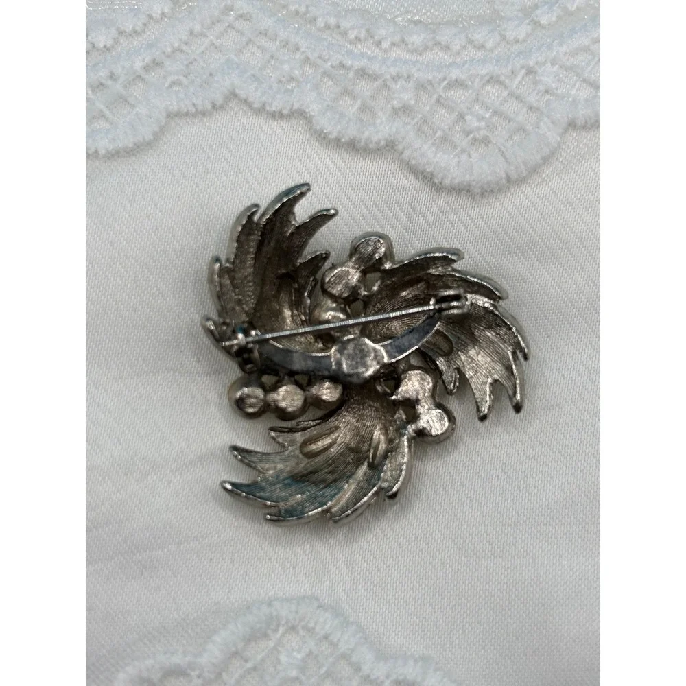 Vintage Silver Tone Brooch‎ Pin Faux Pearl Floral Statement Jewelry